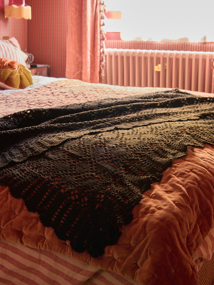Vintage french crochet throw