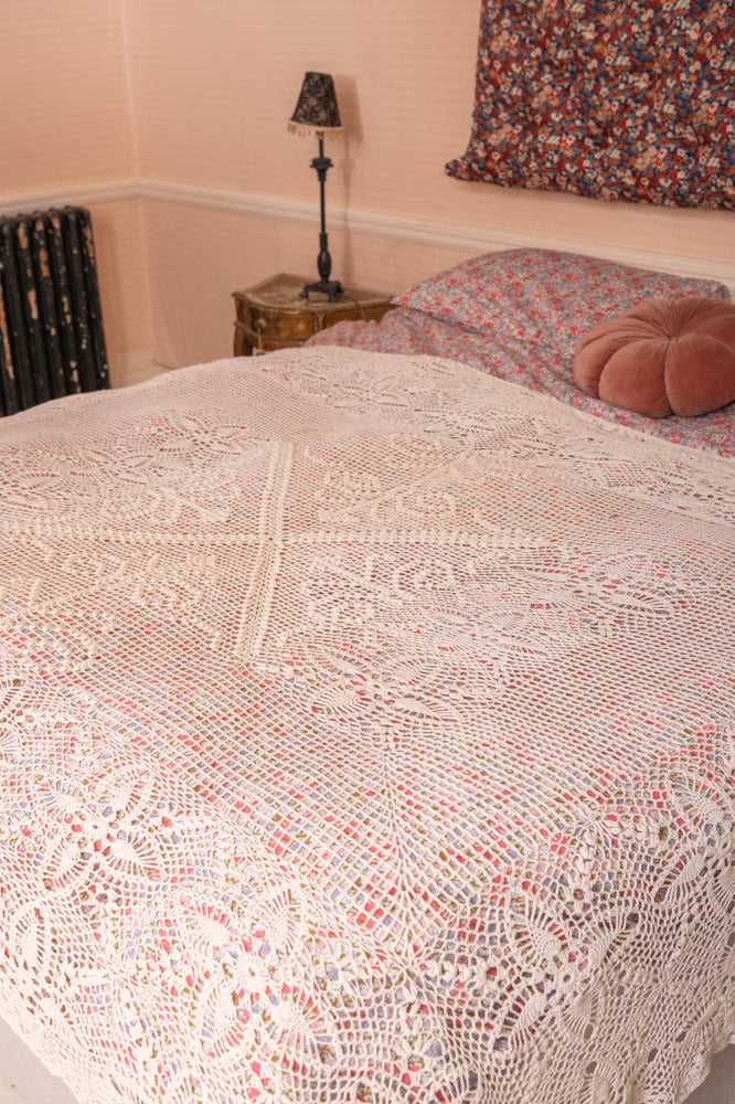 Vintage cream crochet bedspread