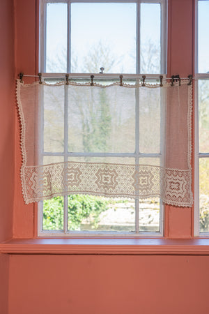 Sweet Crochet Cafe curtain