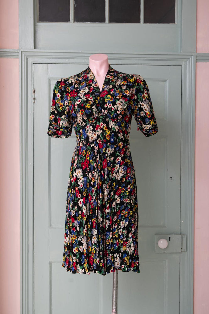 Vintage silk floral 1930s/40s dress