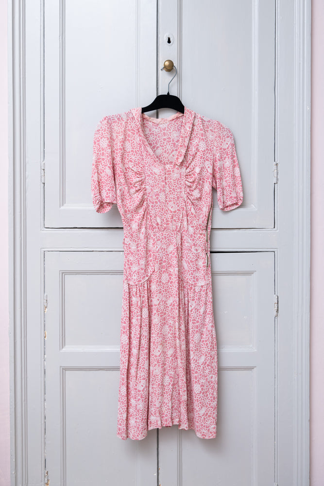 Vintage 1930s pink floral crepe dress