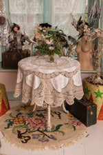Vintage Round lace and cotton tablecloth