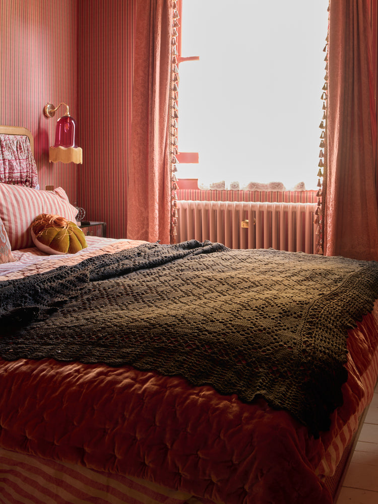 Vintage french crochet throw