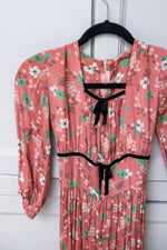 Vintage 1940s pink floral crepe dress