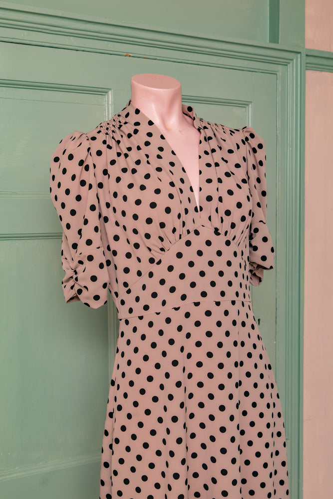 Polka dot Marilyn midi sample