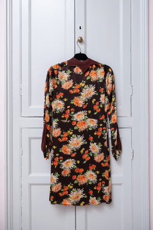 Vintage 1940s brown floral silk dress