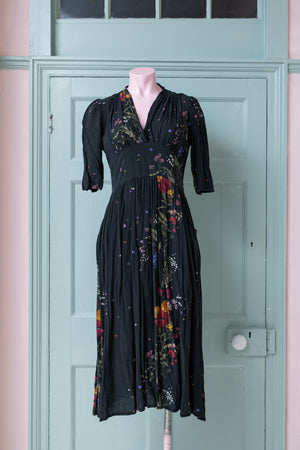 Black Floral Midi Mabel Sample