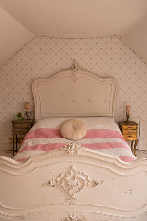 Vintage pink and white bedspread