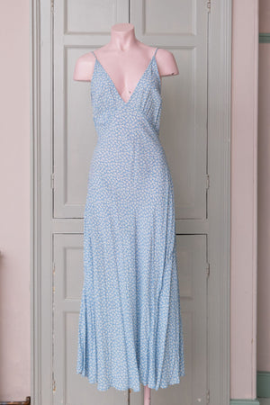 doen blue floral dress Vintage Doen blue floral maxi dress with tie – pearllowe