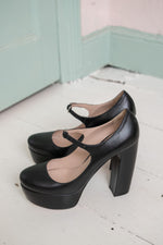 Miu Miu black Mary Jane Shoes