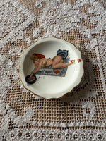 Vintage 50s pin up plate