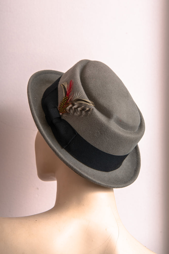 Vintage grey hat