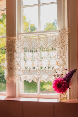 Vintage cafe curtain