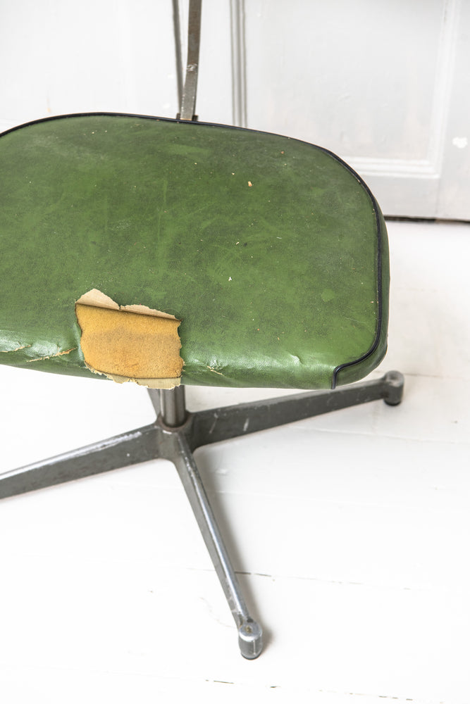 Antique green leather office chair – pearllowe - Main Image