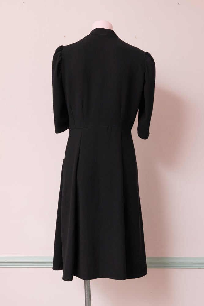 Black crepe knee length Mabel sample!