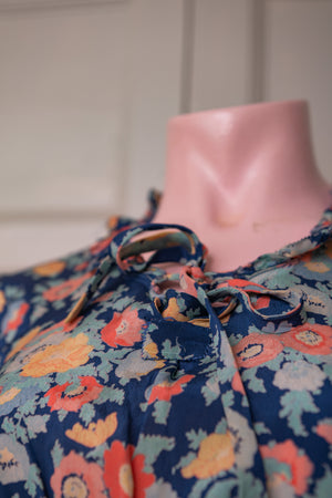 Vintage 1930s floral knee length dress