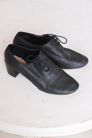 Repetto lace up shoes