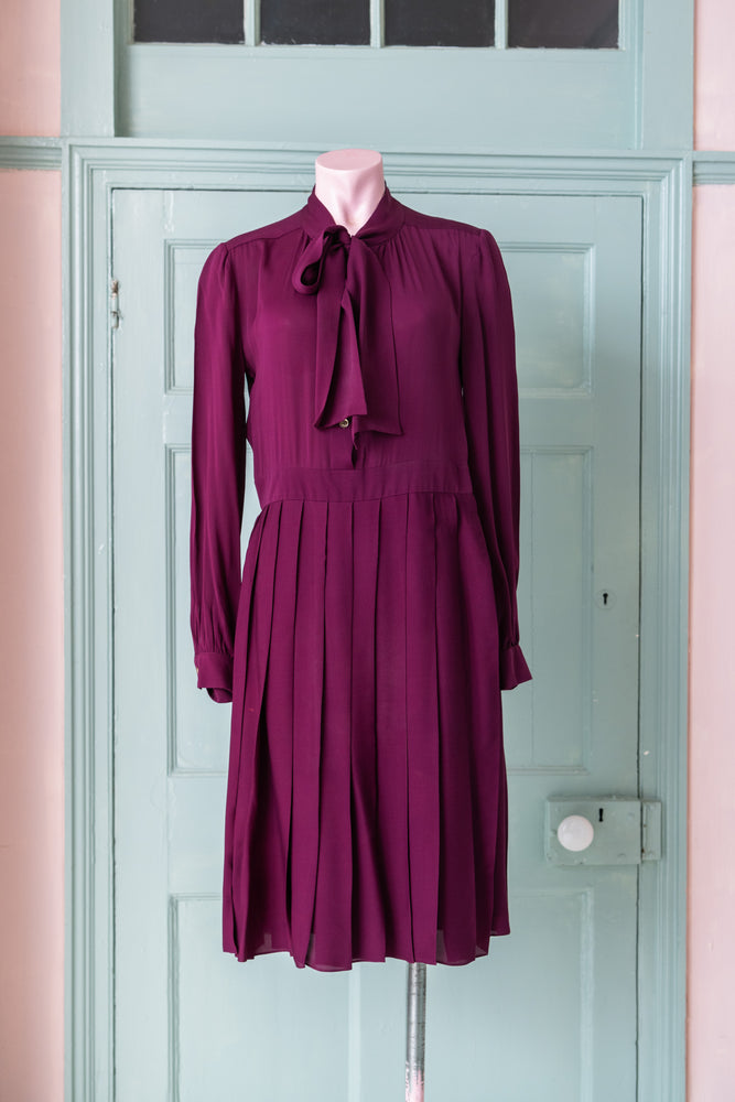 Vintage Gucci Chiffon Pussy Bow Knee Length Dress pearllowe