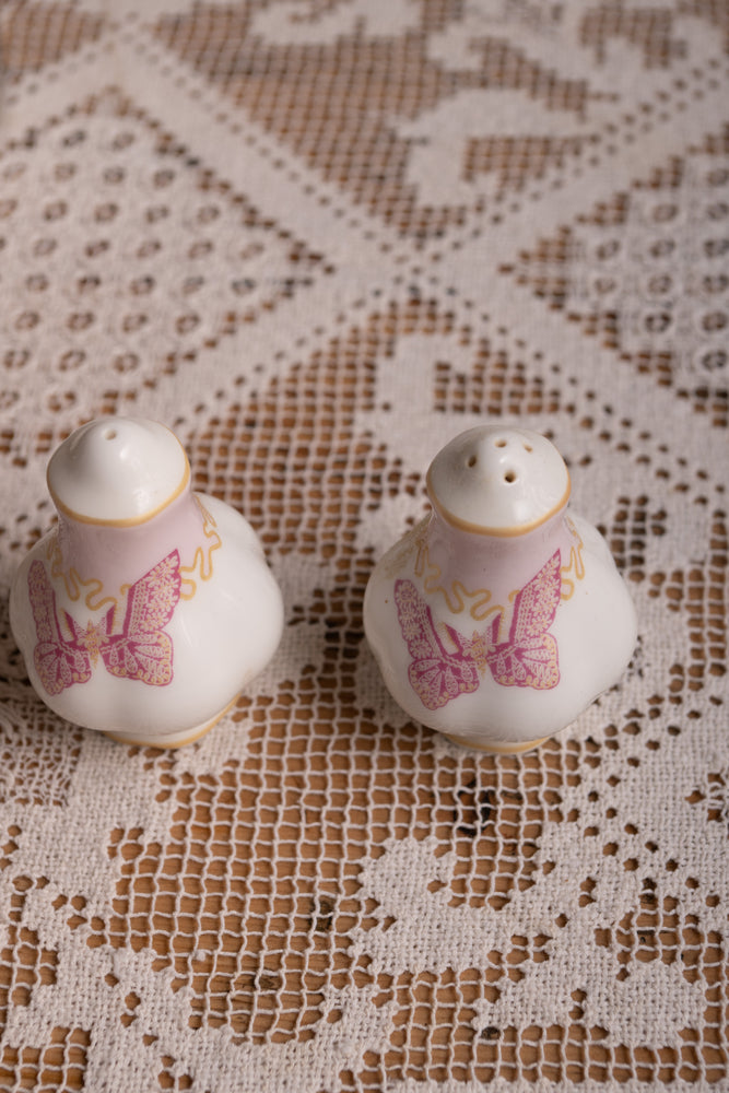 China PepperSalt and pepper set by Zandra Rhodes for Royal Albert