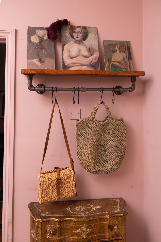 Basket bag with brown leather strap