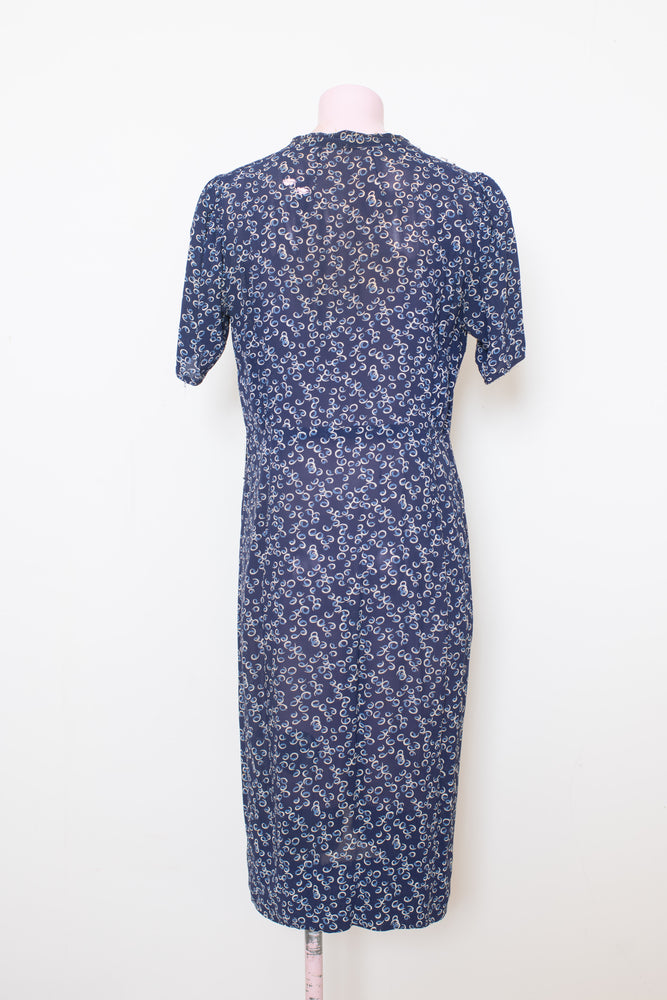 Pretty 1940s navy floral dress