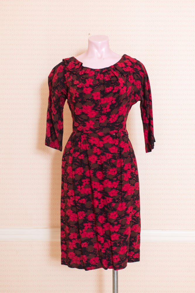 Vintage mini red floral dress with collar
