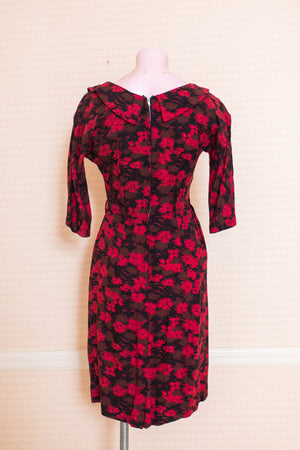 Vintage mini red floral dress with collar