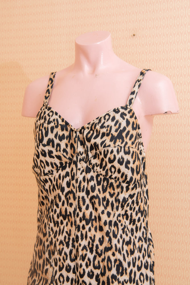 Lucy Small Print Leopard Sample