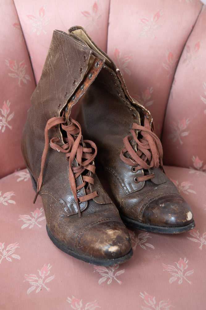 Antique Victorian Style Brown Lace Up Boots