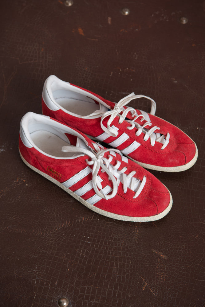 Red suede trainers best sale mens