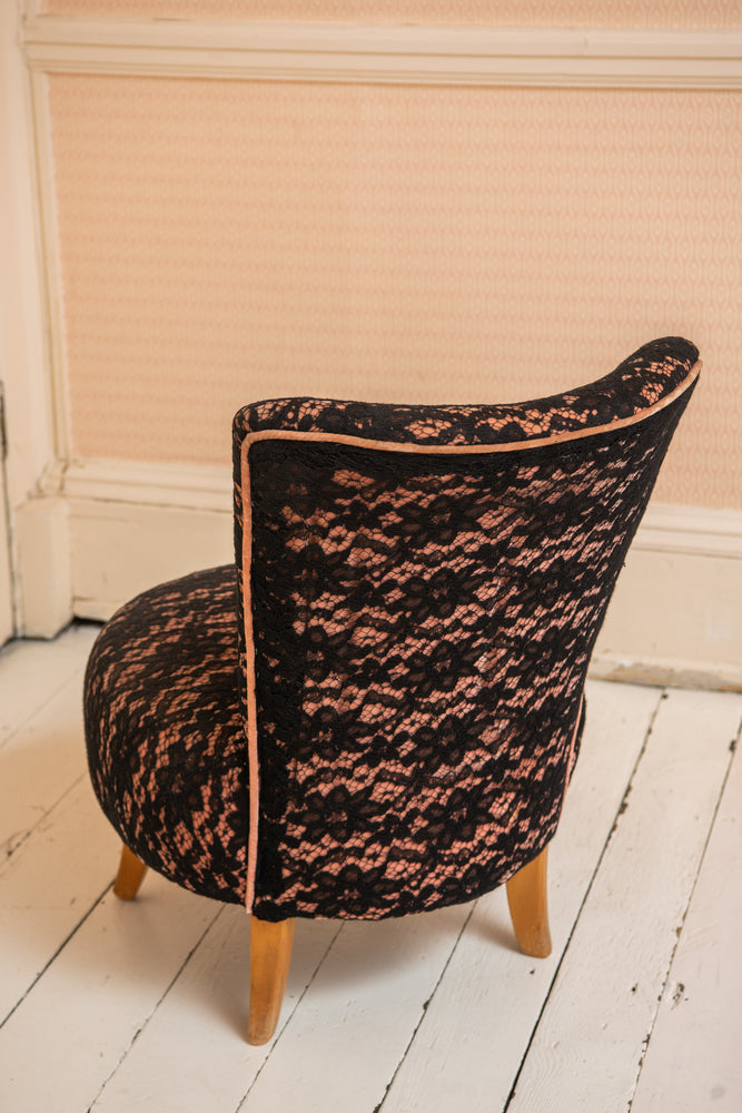 Antique barrel chair discount