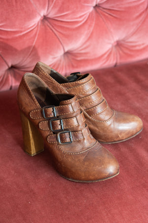 Chloe boots with buckles