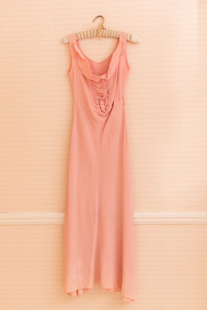 Vintage pink crepe sleeveless 30s/40s dress